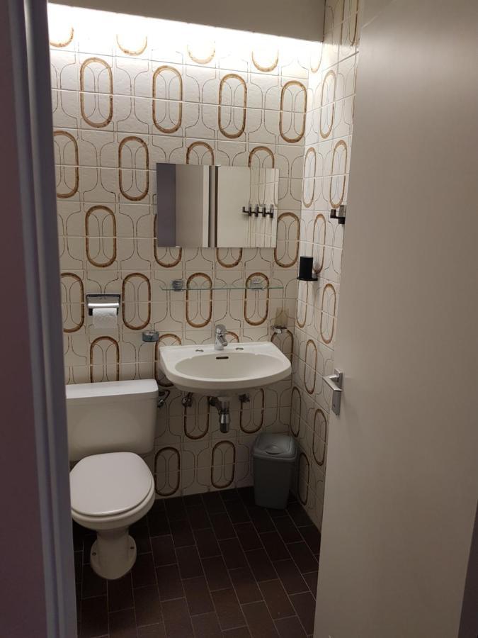 Modern Appartement Met Frontaal Zeezicht En Prive Parking Кнокке-Хейст Экстерьер фото